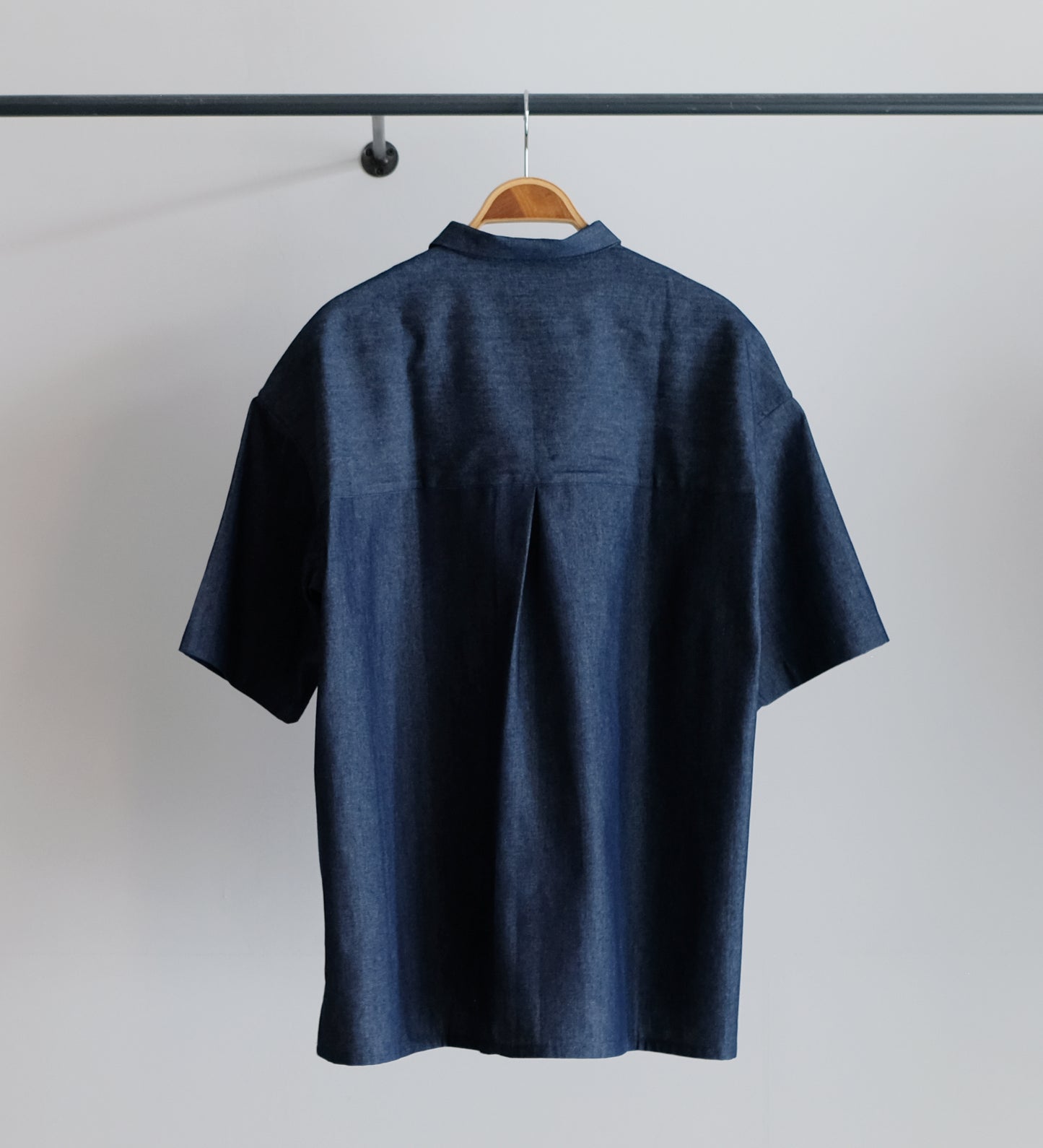 WIDE SQUARE HALF SLEEVESHIRT (Men's)