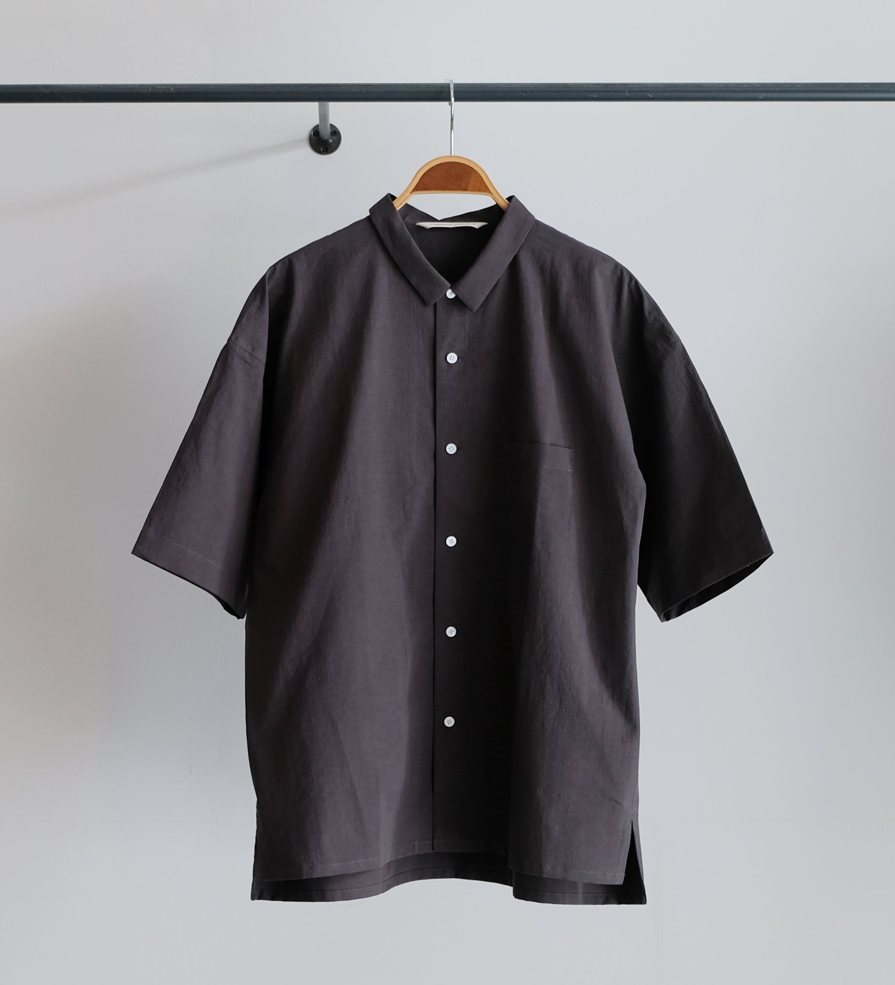 WIDE SQUARE HALF SLEEVESHIRT (Men's) – COMMUNE