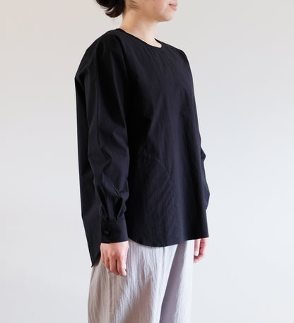 CREW NECK POCKET SHIRT