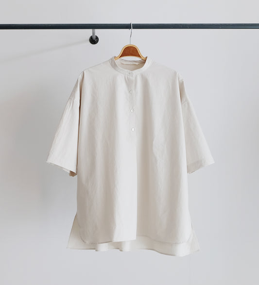 PULLOVER GATHERED HALFSLEEVE SHIRT