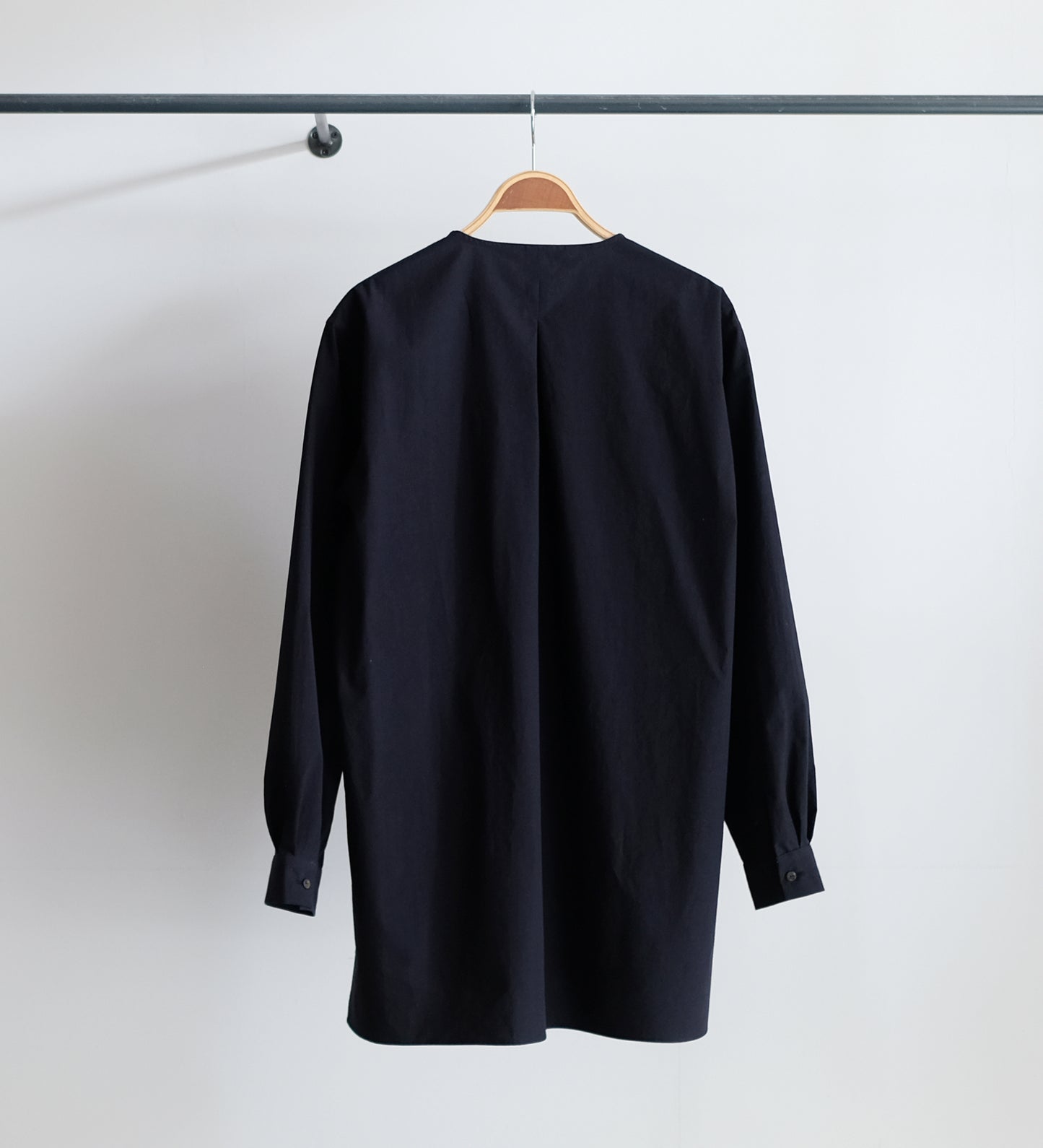 CREW NECK LONG SHIRT