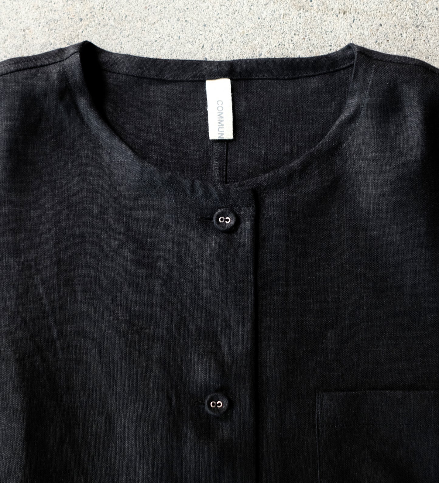 NO COLLAR SQUARE FRENCH SLEEVE SHIRT
