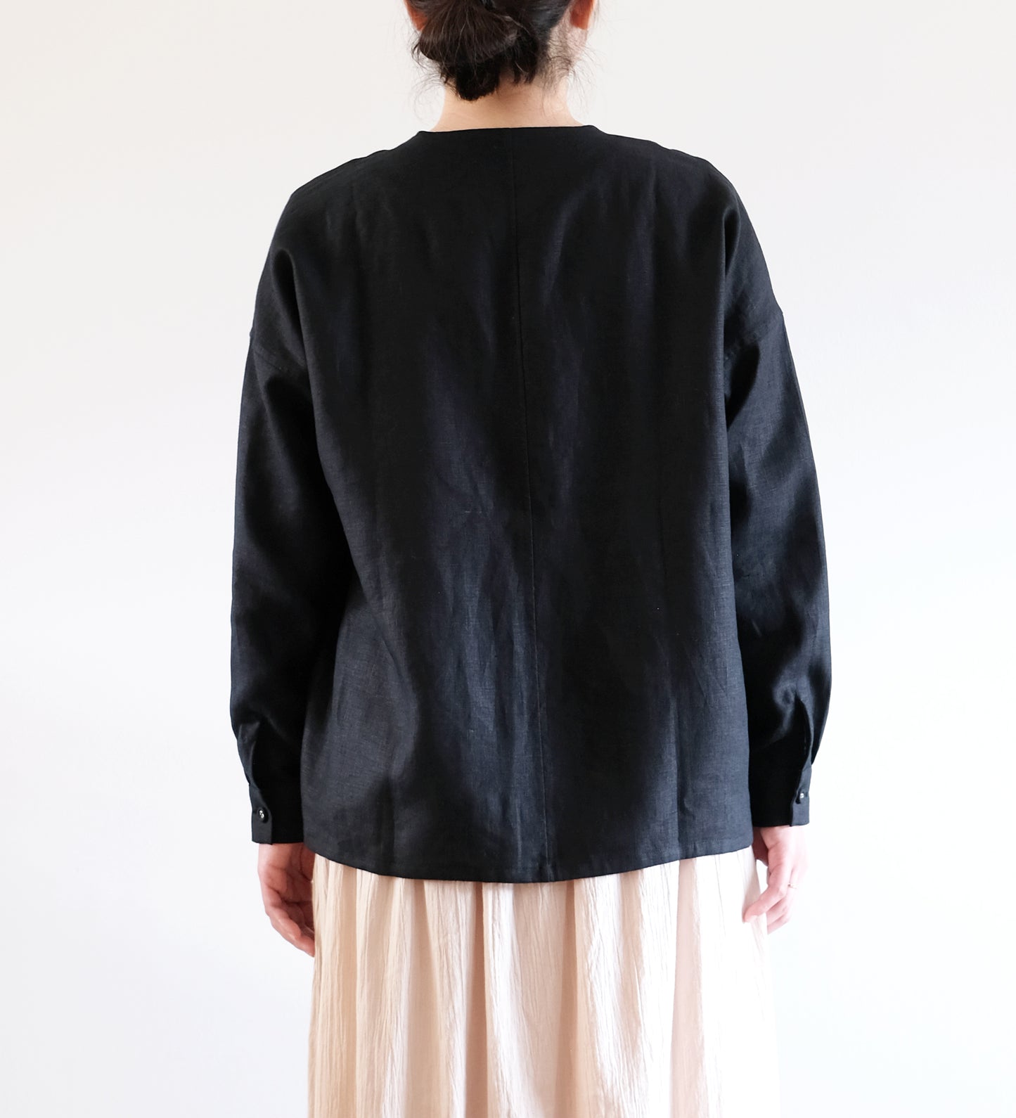 NO COLLAR SQUARE SHIRT