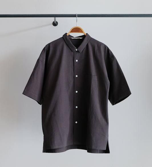 WIDE SQUARE HALF SLEEVESHIRT (Men's)