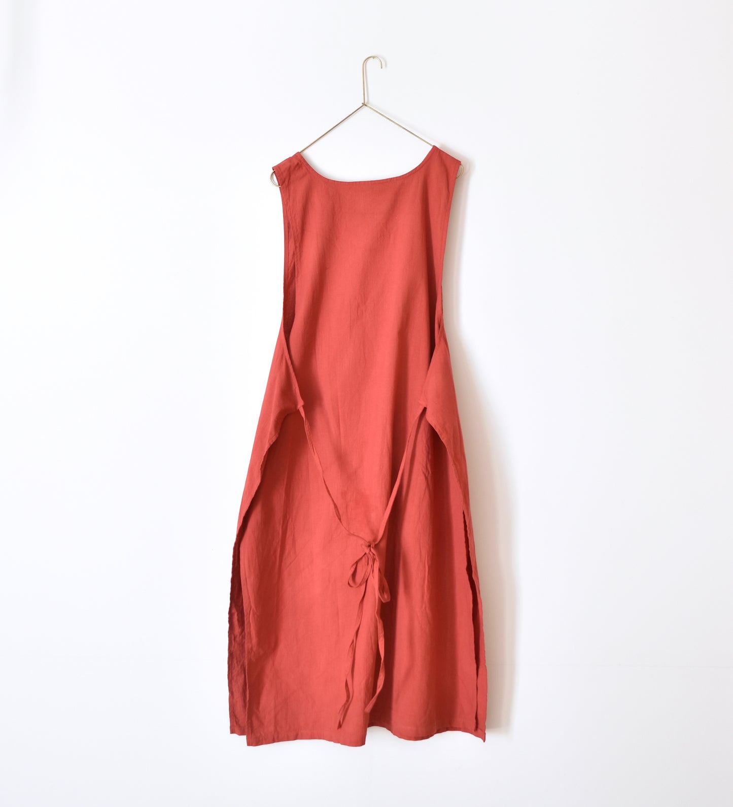 APRON ONEPIECE［NOKO］