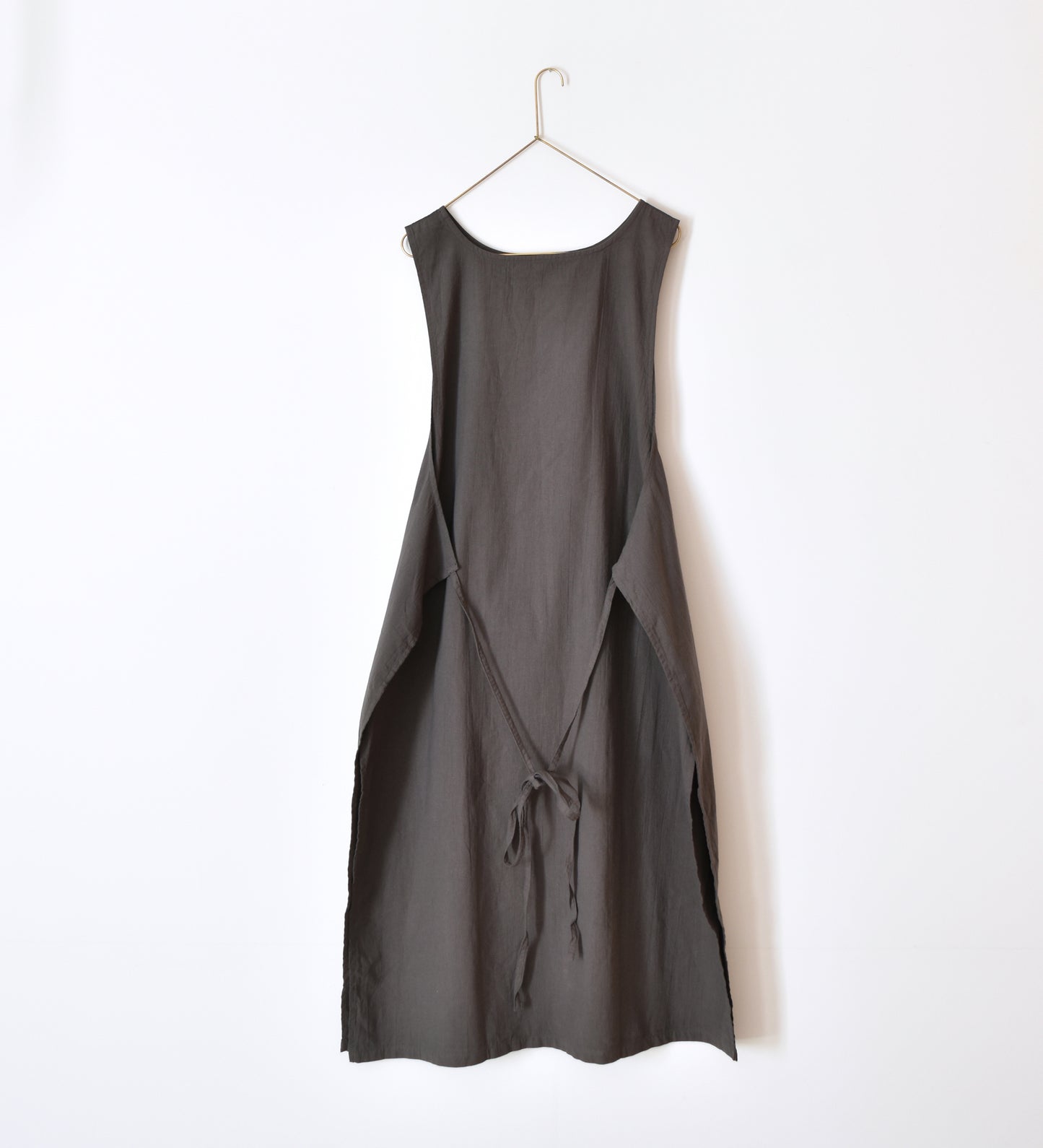 APRON ONEPIECE［NOKO］