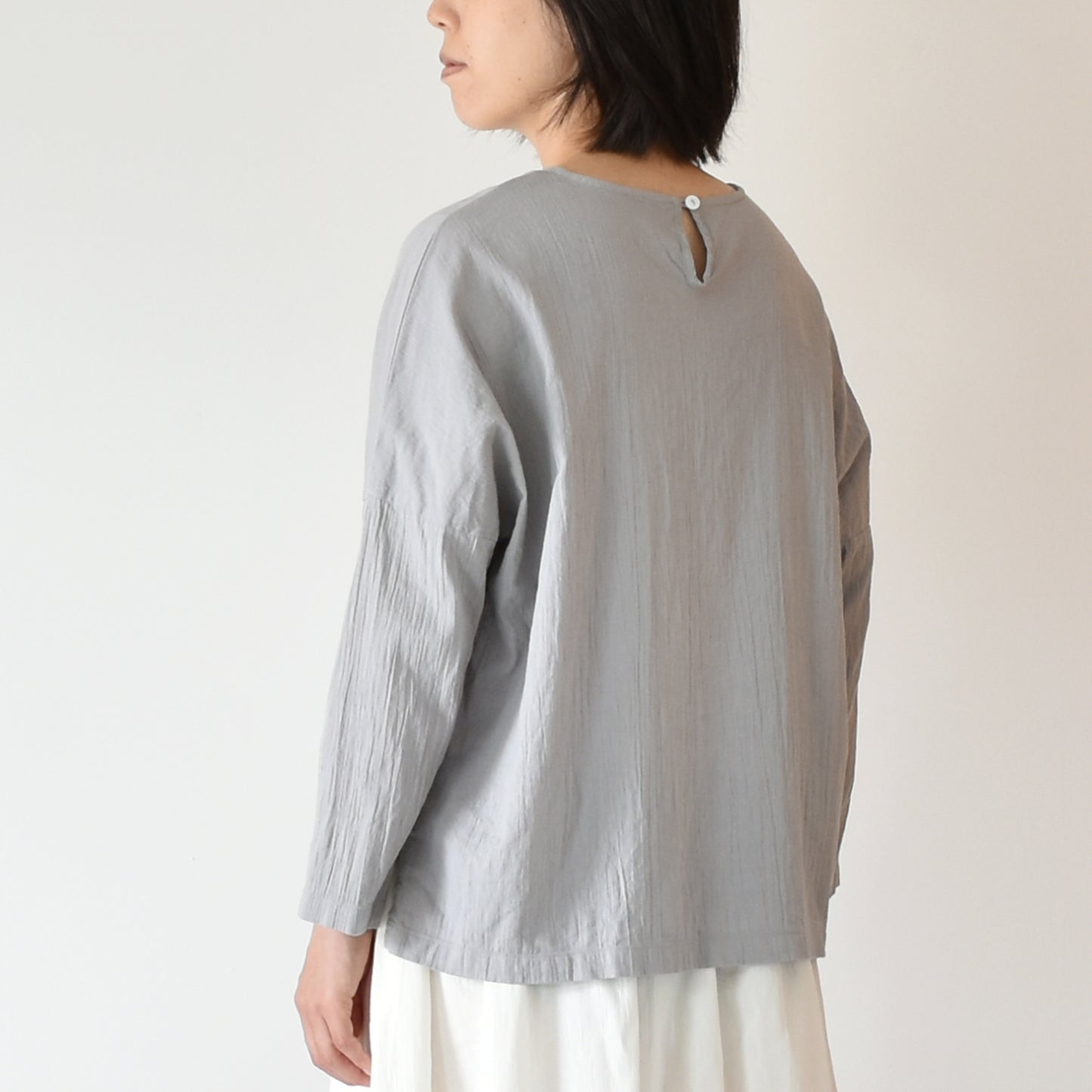 CREW NECK LONG SLEEVE SHIRT［OUI］