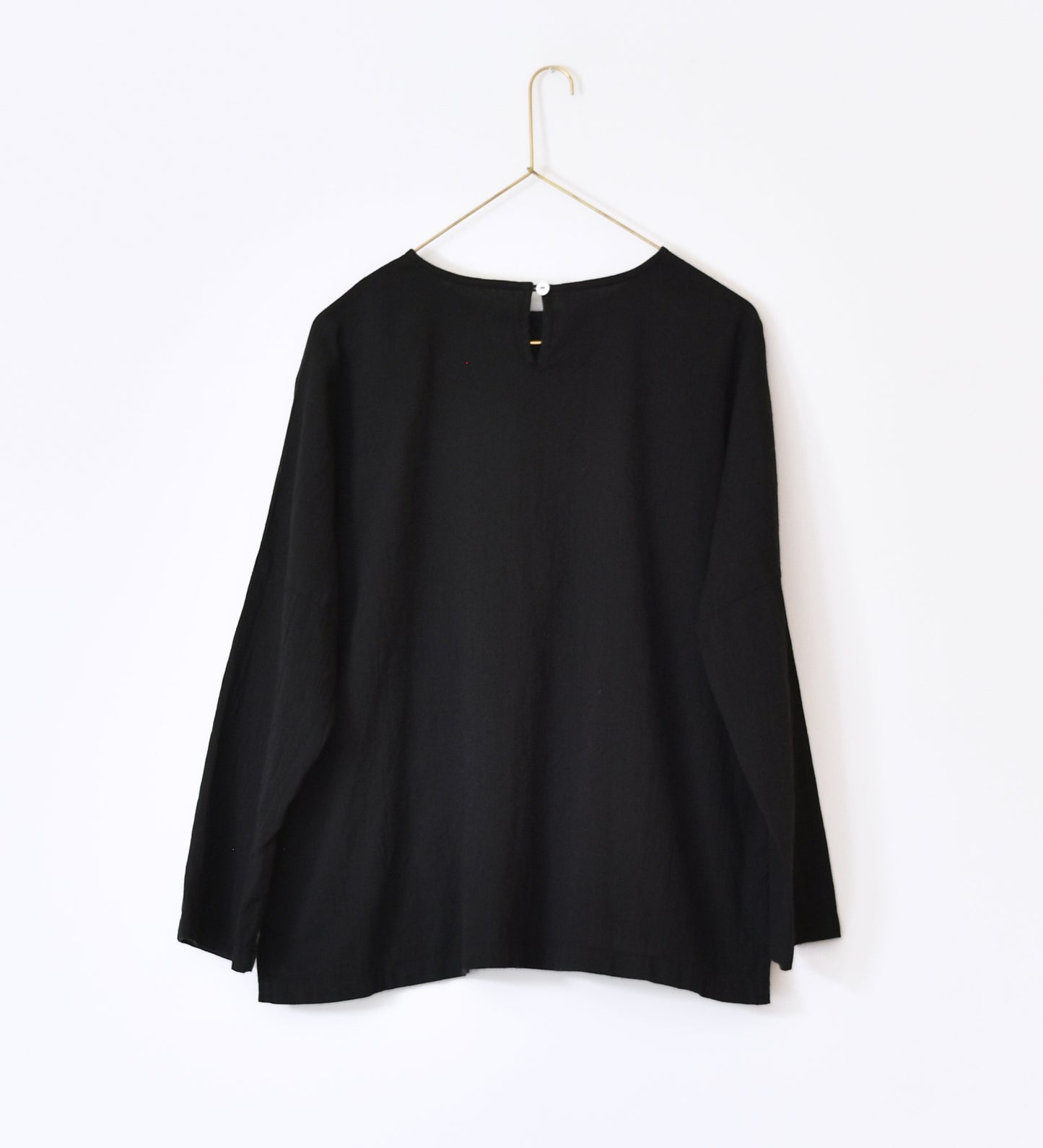 CREW NECK LONG SLEEVE SHIRT［OUI］