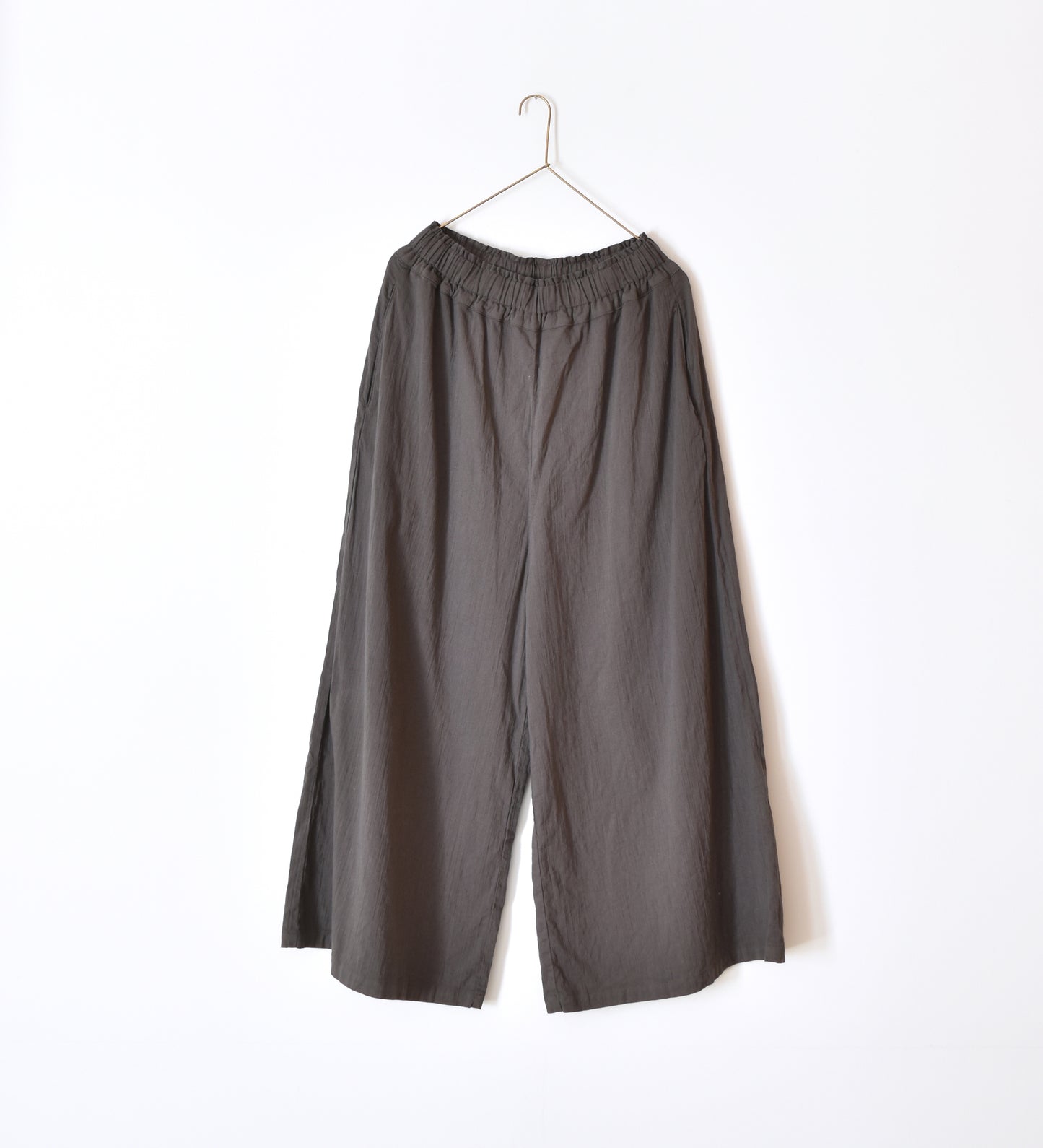 CULOTTE PANTS［UNE］