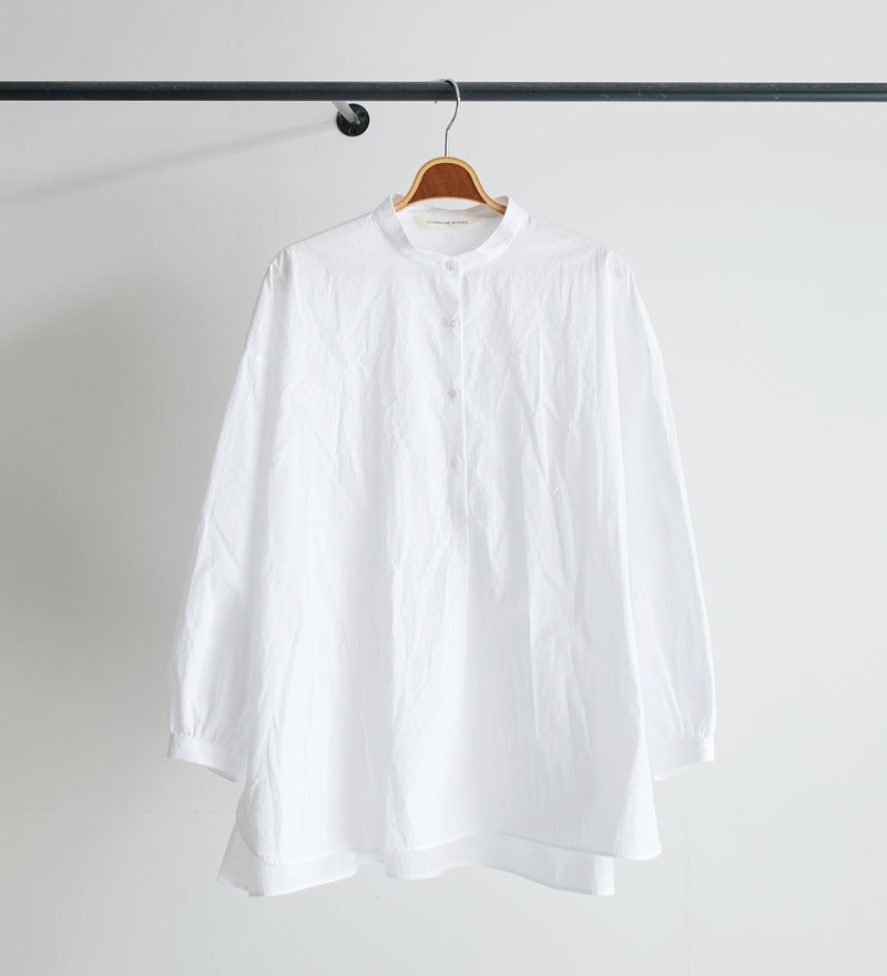 PULLOVER GATHERED SHIRT