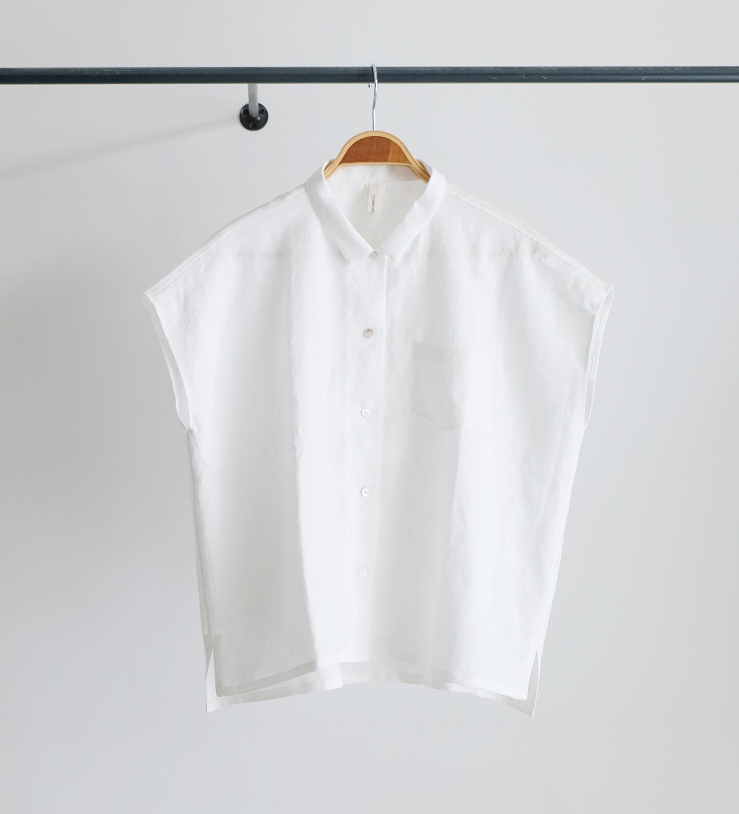 WIDE SQUARE FRENCH SLEEVE SHIRT